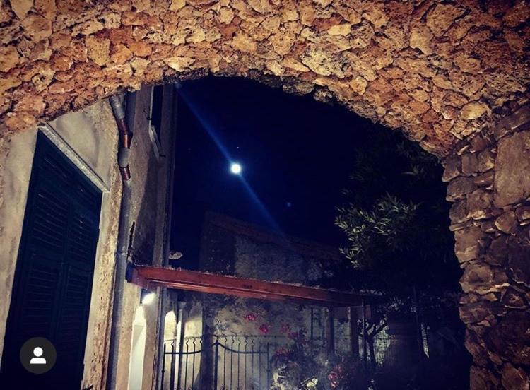 Hotel Au Giardin Varigotti Exterior foto
