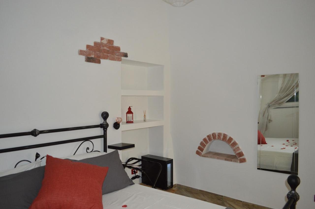 Hotel Au Giardin Varigotti Exterior foto